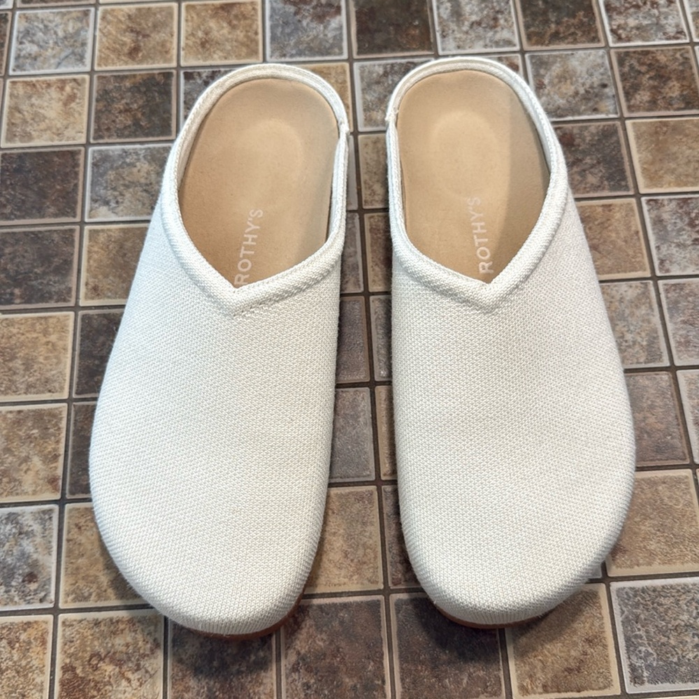 New! Rothy’s “The Casual Clog” 11